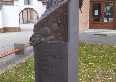 Kuláküldözéssel tönkretett gazdák emléke