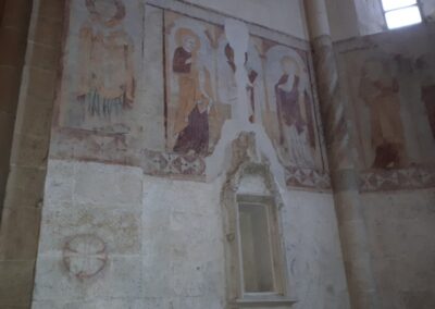 Szentek az oldalfalon